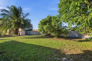 561 38th Street, Deerfield Beach, FL 33064 - MLS#F10555859