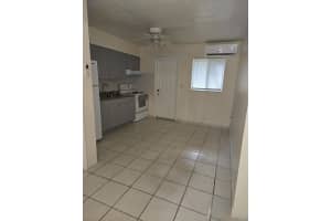 1560 111th Street, Miami, FL 33161 - MLS#F10555872