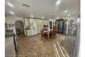 8040 19th Court, Davie, FL 33324 - MLS#F10555906