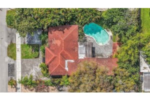 1317 2nd Avenue, Fort Lauderdale, FL 33316 - MLS#F10555919