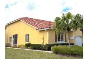 6510 Oxford Circle, Vero Beach, FL 32966 - MLS#F10555964