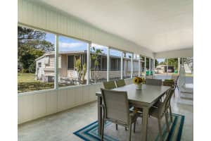 8500 21st Street, Davie, FL 33324 - MLS#F10555981