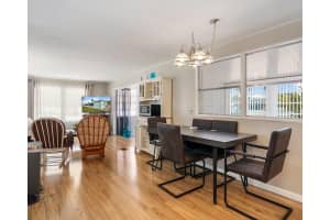 8500 21st Street, Davie, FL 33324 - MLS#F10555981