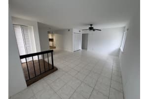 68 Wimbledon Lake Drive, Plantation, FL 33324 - MLS#F10556005