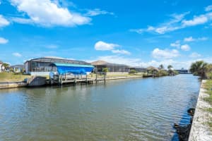 1925 34th Place, Cape Coral, FL 33993 - MLS#F10556068