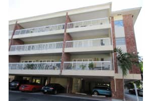 2420 17th Street, Fort Lauderdale, FL 33316 - MLS#F10556149