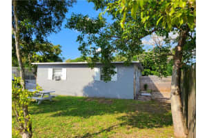 1707 7th Street, Fort Lauderdale, FL 33311 - MLS#F10556255