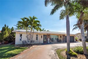 741 97th Terrace, Pembroke Pines, FL 33024 - MLS#F10556267