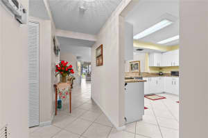 9716 Sills Drive, Boynton Beach, FL 33437 - MLS#F10556291