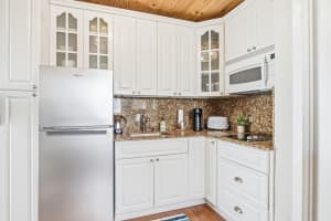 310 Harrison Street, Hollywood, FL 33019 - MLS#F10556370