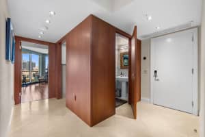 411 New River Drive, Fort Lauderdale, FL 33301 - MLS#F10556379