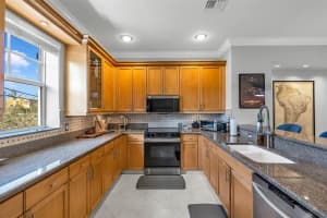 1033 17th Way, Fort Lauderdale, FL 33304 - MLS#F10556524