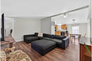 100 217th Terrace, Pembroke Pines, FL 33029 - MLS#F10556527