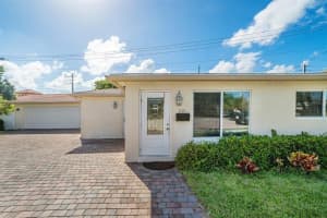 2135 2nd Drive, Boca Raton, FL 33431 - MLS#F10556535