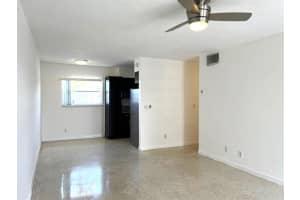 270 40th Street, Oakland Park, FL 33334 - MLS#F10556545