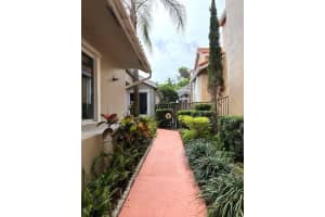 10110 5th Street, Plantation, FL 33324 - MLS#F10556575