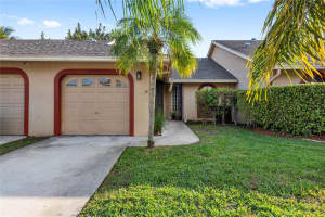 9612 76th Court, Tamarac, FL 33321 - MLS#F10556646