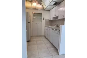 111 Briny Avenue, Pompano Beach, FL 33062 - MLS#F10556691