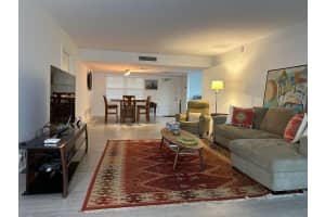 3611 Oaks Clubhouse Drive, Pompano Beach, FL 33069 - MLS#F10556829