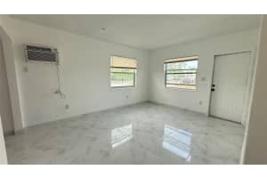 832 10th Street, Hallandale Beach, FL 33009 - MLS#F10556885