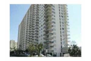 251 174 118, Sunny Isles Beach