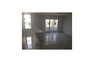 708 NE 3rd Ave, Fort Lauderdale, FL 33304, Sold 08/31/12