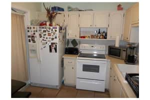 MLS# F1179872, Hallandale Beach, Florida 33009