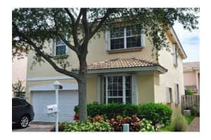 1260 Hayes St, Hollywood, FL 33019, Sold 08/01/12