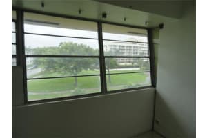 MLS# F1199362, North Miami, Florida 33181