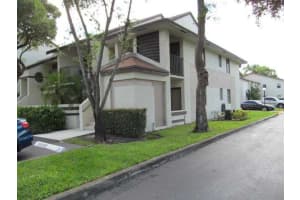 5521 Courtyard Dr, Margate, FL 33063, Sold 11/14/13