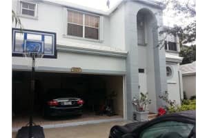 9370 NW 8th Cir, Plantation, FL 33324, Sold 08/01/13