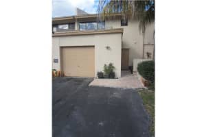 4243 NW 76th Ave, Hollywood, FL 33024, Sold 04/19/13