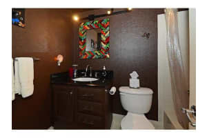 2916 NE 8th Terrace, Wilton Manors, FL 33334, Sold 04/15/13