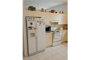 5877 NW 73rd Ct, Parkland, FL 33067, Sold 06/18/13