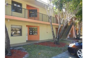 4104 Lakeside Dr, Tamarac, FL 33319, Sold 05/15/13