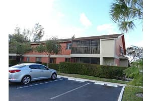 2749 S Oakland Forest Dr, Oakland Park, FL 33309, Sold 08/27/13