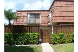 MLS# F1233132, Deerfield Beach, Florida 33442