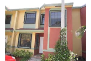 208 City View Dr, Fort Lauderdale, FL 33311, Sold 06/06/13