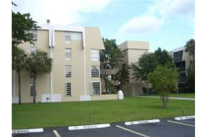922 NE 199th St #2d, Miami, FL 33179, Sold 07/30/13