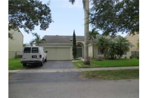 4962 SW 105th Way, Cooper City, FL 33328, Sold 11/26/13