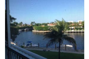 330 N Federal Hwy, Deerfield Beach, FL 33441, Sold 10/31/13