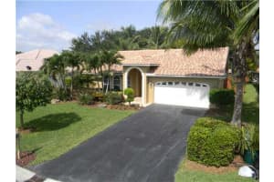 4488 NW 89th Way, Coral Springs, FL 33065, Sold 10/23/13