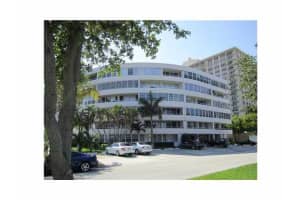 Riviera Towers, 401 SE 25th Ave, Fort Lauderdale, FL 33301, Sold 09/27/13