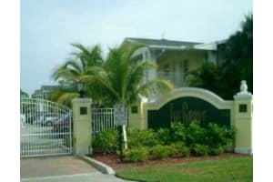 2660 NE 8th Ave, Wilton Manors, FL 33334, Sold 10/04/13