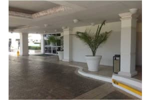 9559 Collins Ave, Surfside, FL 33154, Sold 11/04/13