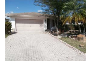 9703 NW 82nd St, Tamarac, FL 33321, Sold 11/07/13