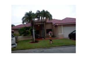 11751 SW 9th Ct, Pembroke Pines, FL 33025, Sold 04/16/14