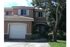 16568 SW 68th Terrace, Miami, FL 33193, Sold 12/06/13