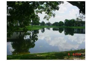 9276 NW 1st St, Pembroke Pines, FL 33024, Sold 11/15/13