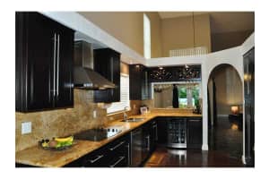 9629 NW 9th Ct, Plantation, FL 33324, Sold 12/02/13